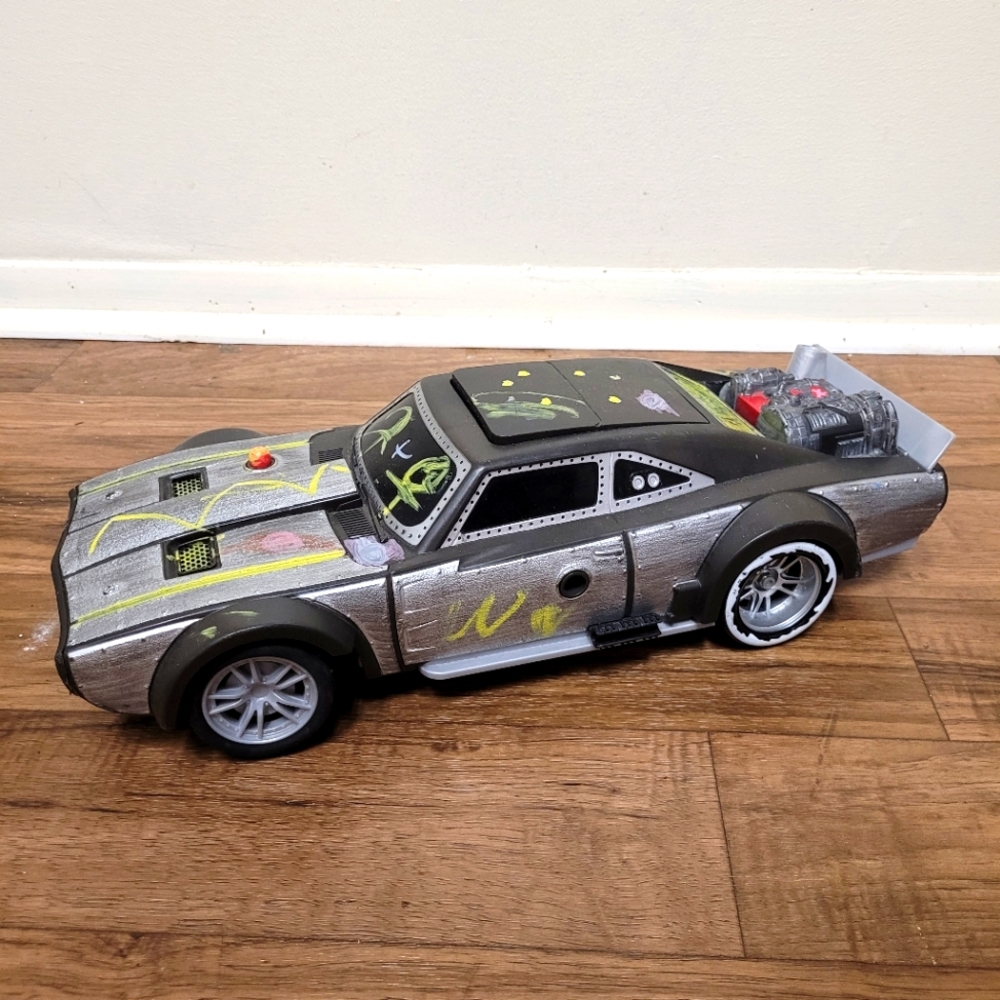 Mattel 2017 Fast & Furious Blast & Burn Ice Charger